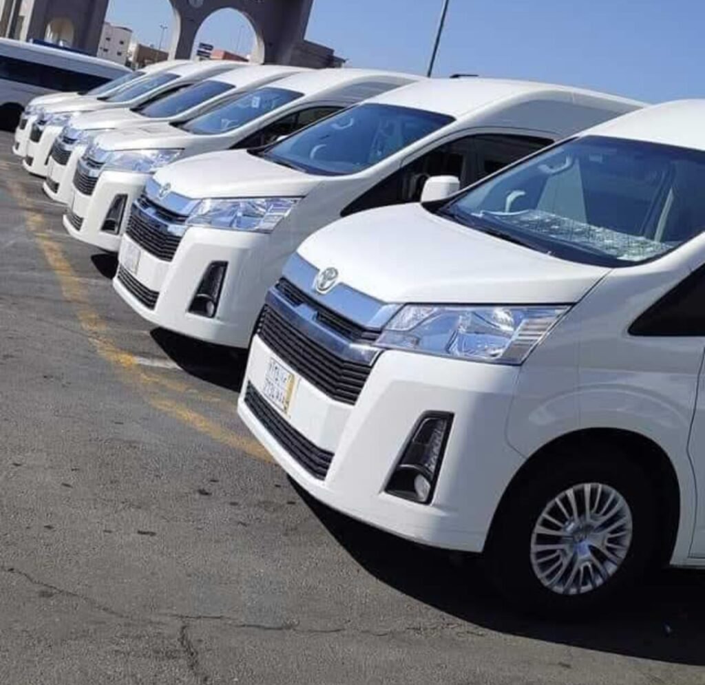 ليموزين مطار القاهرة الدولي – 01227574650